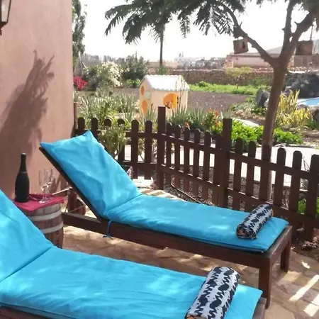 Typisches Kanarisches Steinhaus Mit Privatem Pool In By Interhome Feriehus *