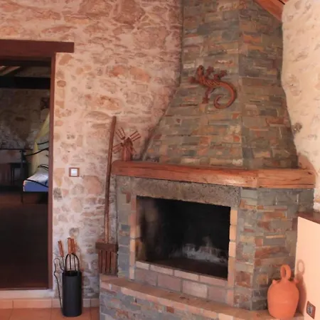 Prázdninový dům Typisches Kanarisches Steinhaus Mit Privatem Pool In By Interhome